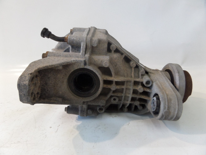 JEEP GRAND CHEROKEE WK2 DYFER MOST TYŁ 68184735AA