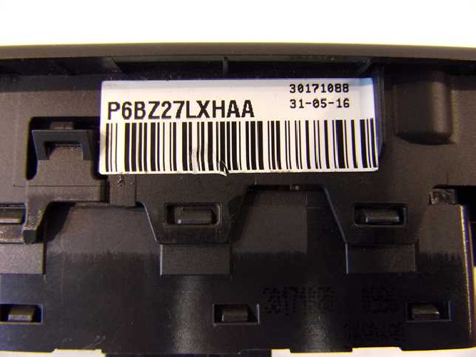 JEEP COMPASS II 17- PRZYCISK PANEL SZYB P6BZ27LXHAA
