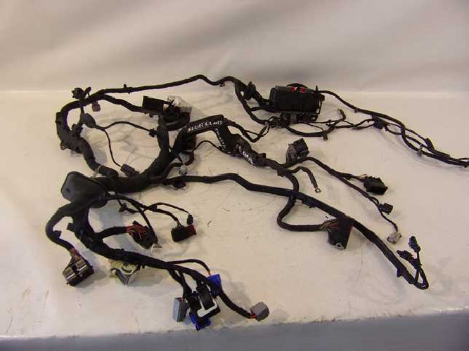 JEEP CHEROKEE KL LIFT 2.2 MTJ 19- WIĄZKA INSTALACJA KOMORY SILNIKA P68377609AC