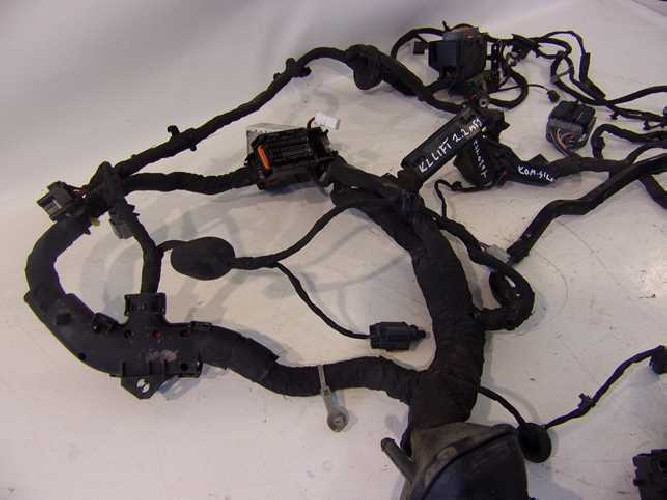 JEEP CHEROKEE KL LIFT 2.2 MTJ 19- WIĄZKA INSTALACJA KOMORY SILNIKA P68377609AC