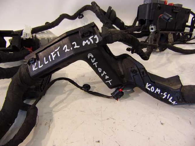 JEEP CHEROKEE KL LIFT 2.2 MTJ 19- WIĄZKA INSTALACJA KOMORY SILNIKA P68377609AC