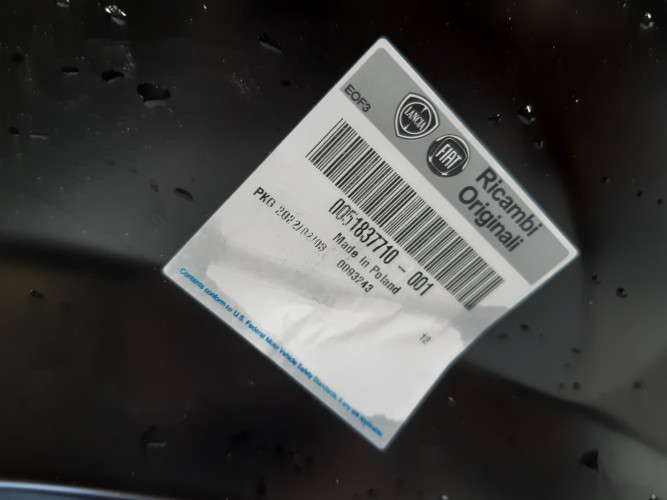 LANCIA YPSILON 11- BŁOTNIK LEWY PRZÓD 51837710