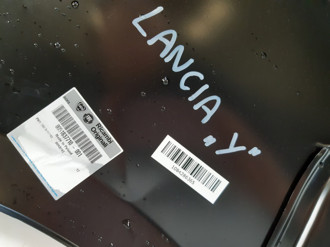 LANCIA YPSILON 11- BŁOTNIK LEWY PRZÓD 51837710