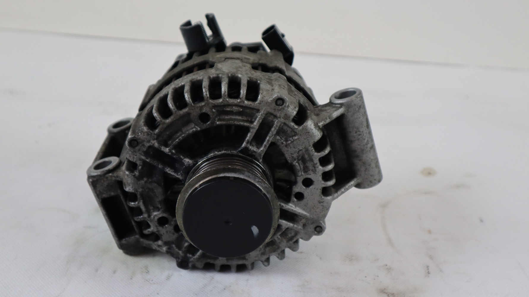 VOLVO V70 III ALTERNATOR 6G9N-10300-ABC