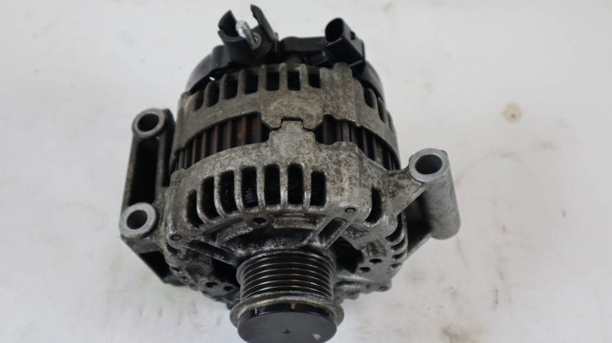 VOLVO V70 III ALTERNATOR 6G9N-10300-ABC