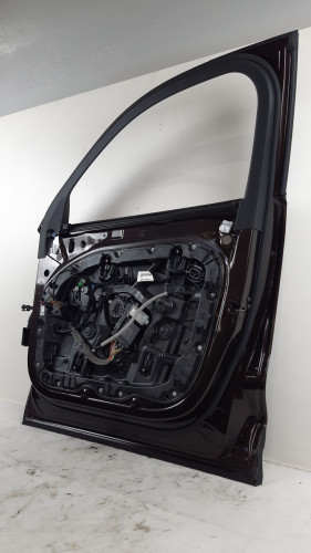 VOLVO XC40 DRZWI PRAWE PRZÓD 722 32218852AA