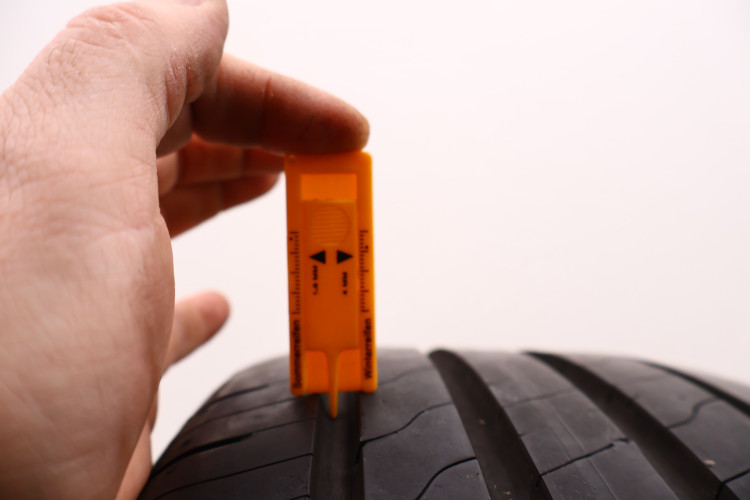 OPONA GOODYEAR PERFORMANCE 2 215/60/17