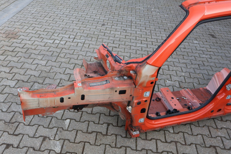 JEEP RENEGADE ĆWIARTKA LEWA PRZÓD 562