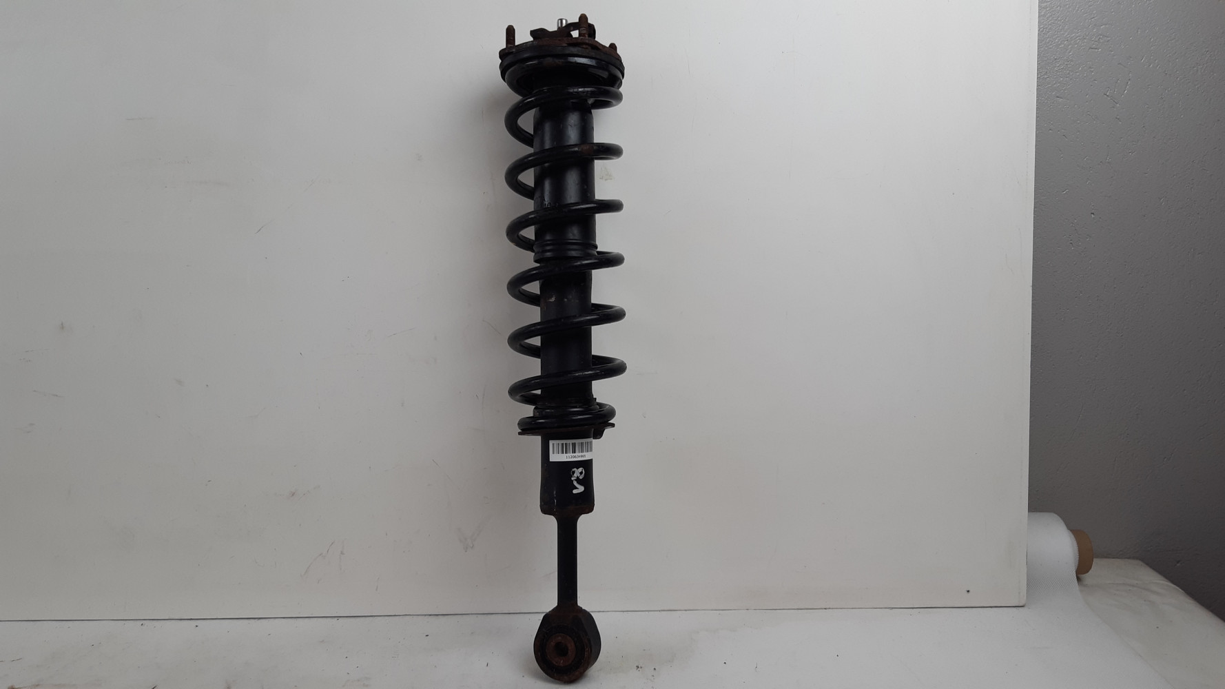 TOYOTA LAND CRUISER 200 AMORTYZATOR PRZÓD 48510-60160
