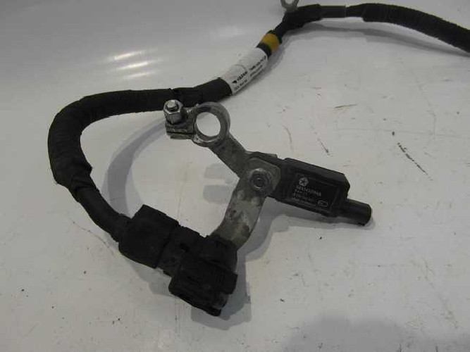 JEEP COMPASS II 1.4 MTA 17- KLEMA AKUMULATORA 68364708AA