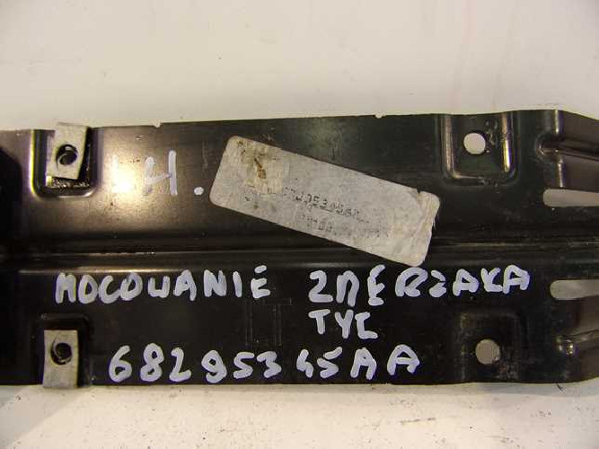JEEP WRANGLER JL 18- MOCOWANIE ŚLIZG ZDERZAKA LEWY TYŁ 68295345AA