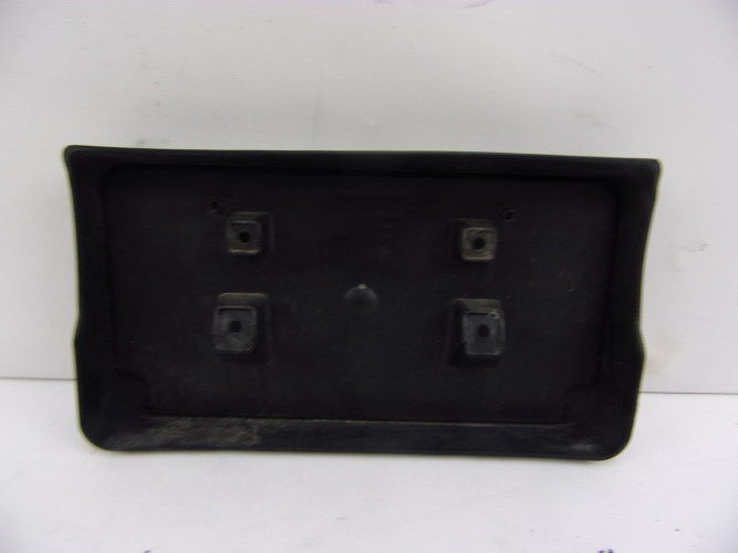 JEEP CHEROKEE KL PODSTAWA TABLICY REJESTRACYJNEJ 6820729AA