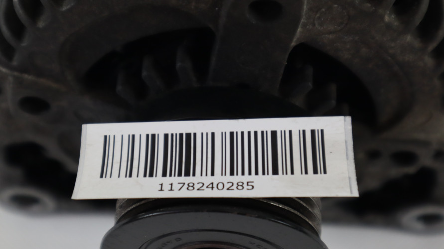 VOLVO V50 ALTERNATOR 30795422, 3M5T-10300-PD