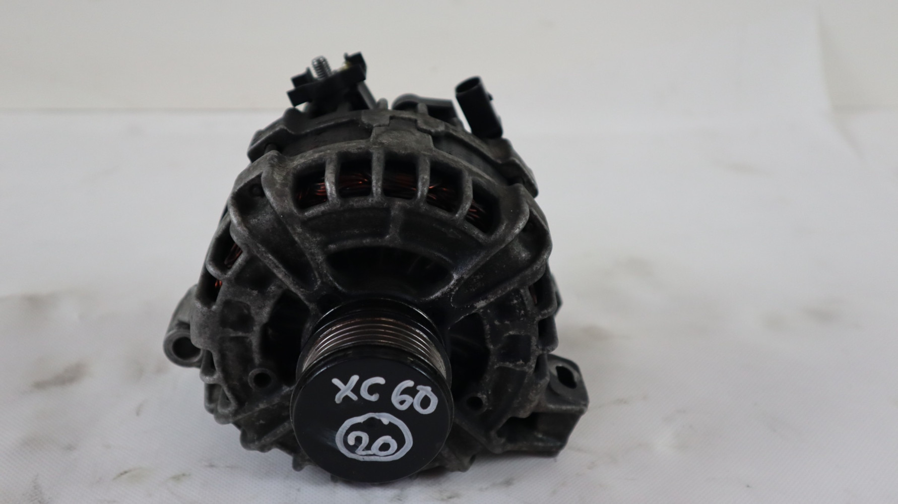 VOLVO XC60 ALTERNATOR 30659131