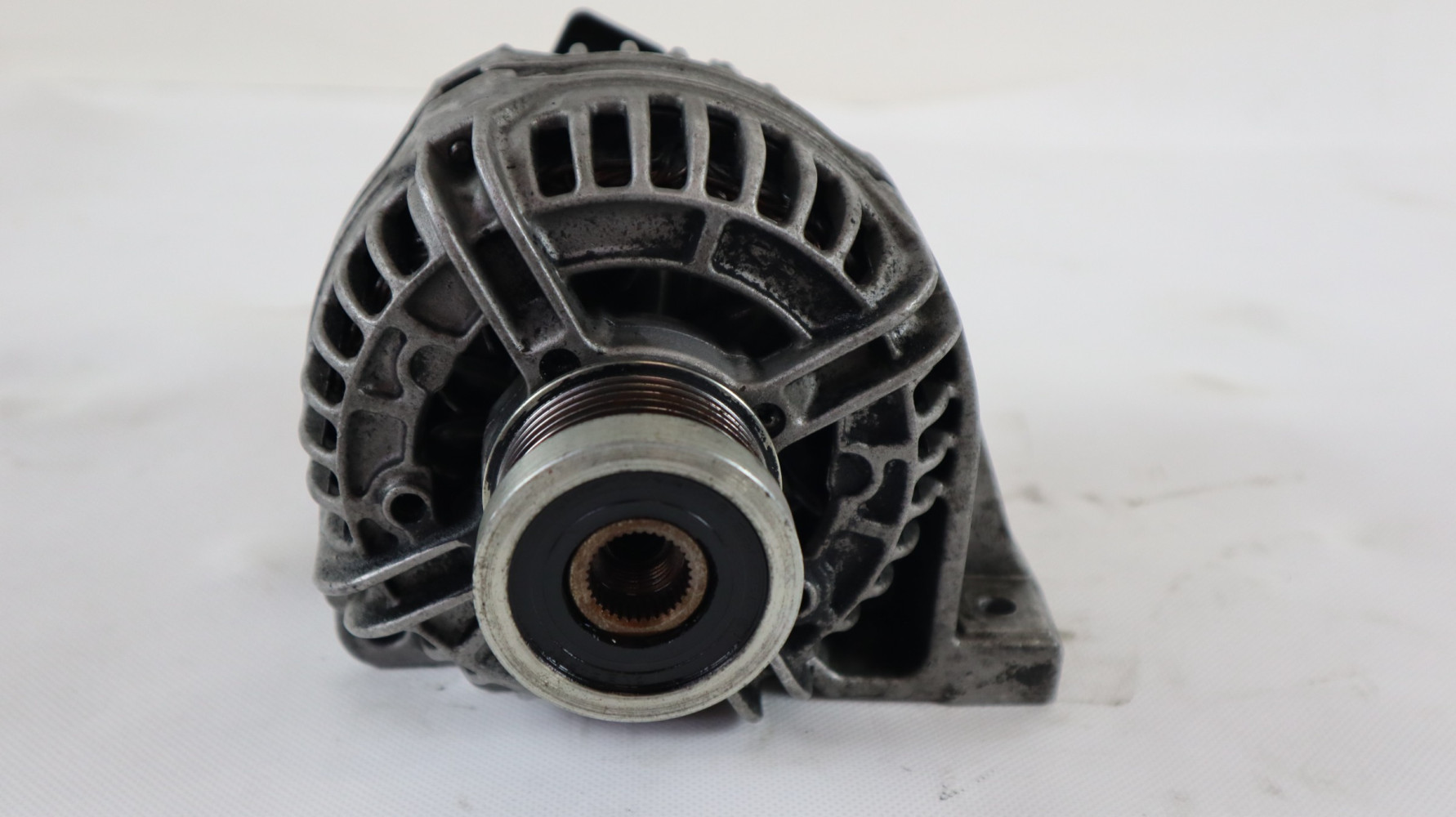 VOLVO XC70 2.4 D5 ALTERNATOR