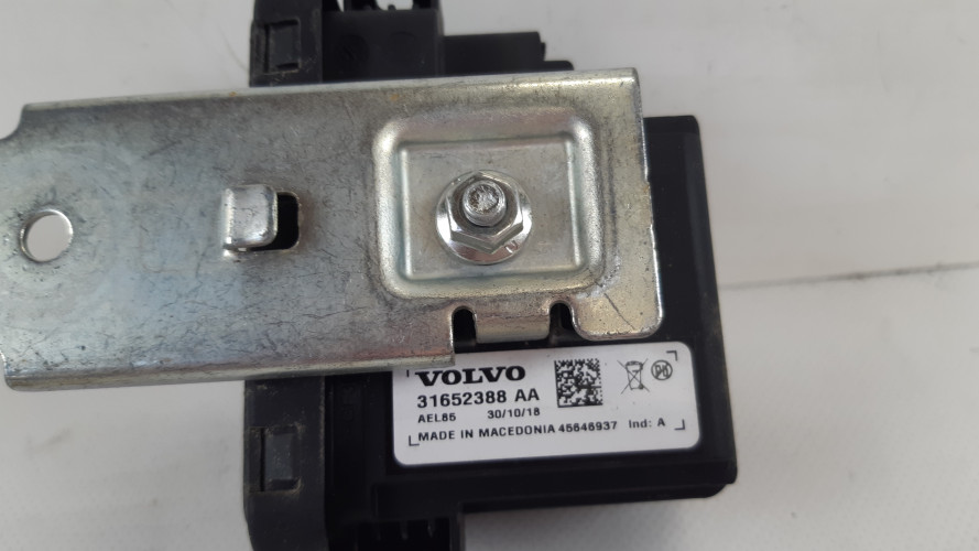 VOLVO XC90 II SYRENA ALARMU 31652388