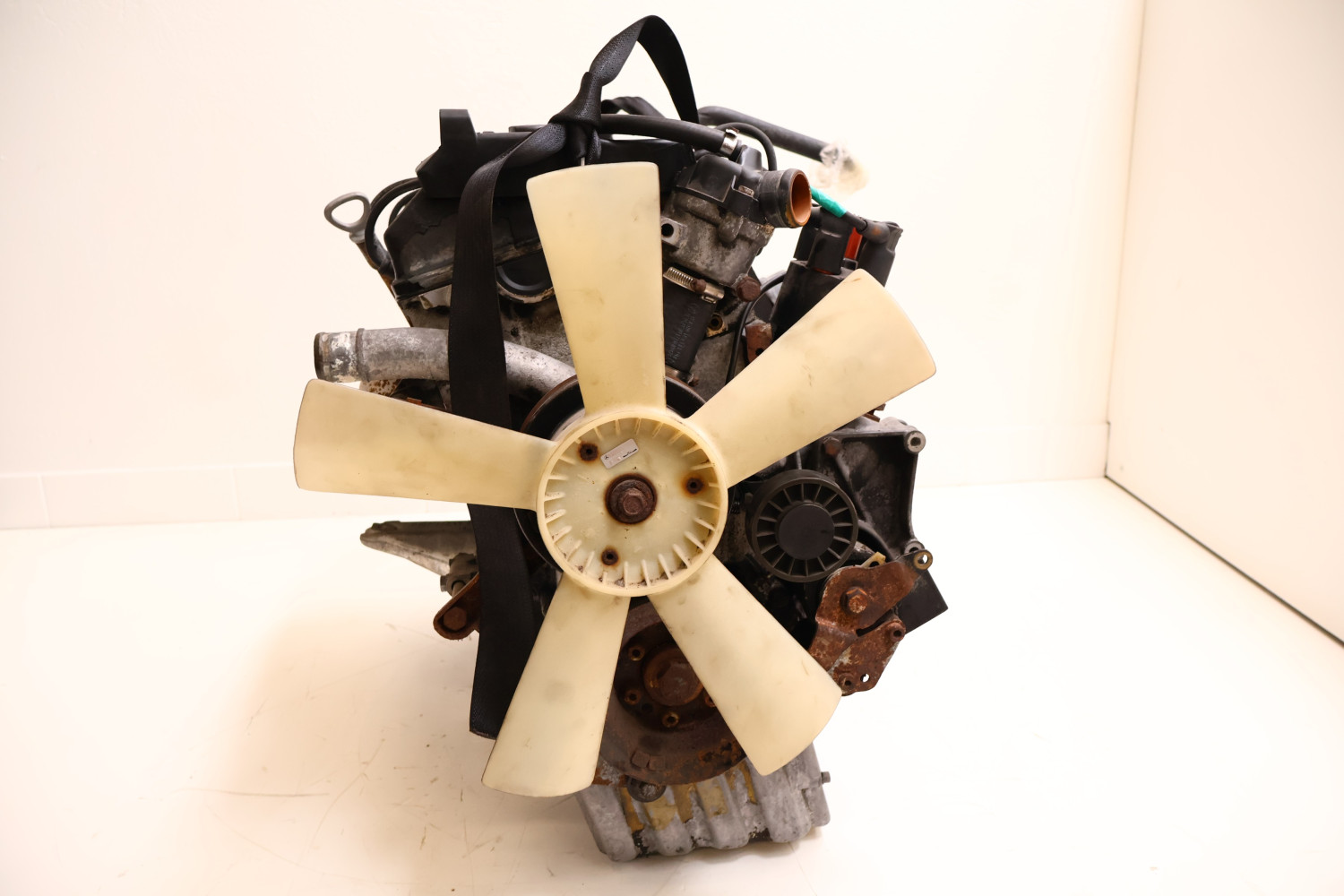 MERCEDES W124 230E 85-91 2.3 B/Z SILNIK M102982