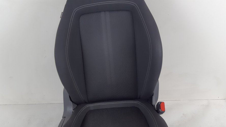 FIAT TIPO II FOTEL PRAWY PRZÓD