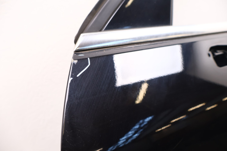 VOLVO XC40 DRZWI LEWE PRZÓD 717
