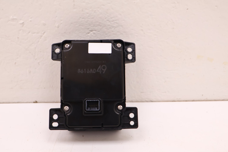 MITSUBISHI ECLIPSE CROSS PANEL STEROWANIA RADIA TOUCHPAD 8616A049