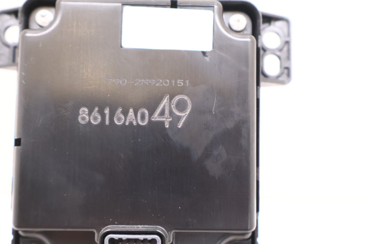 MITSUBISHI ECLIPSE CROSS PANEL STEROWANIA RADIA TOUCHPAD 8616A049