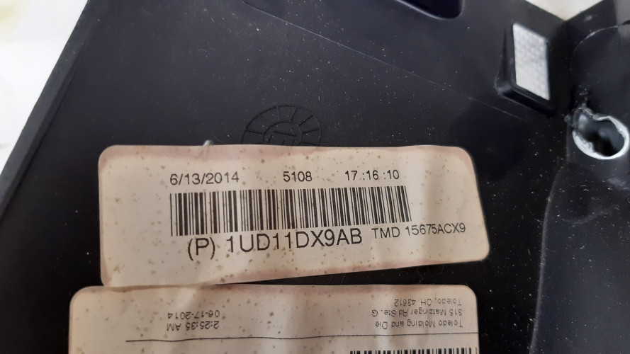 JEEP CHEROKEE KL OSŁONY KLAPY BAGAŻNIKA 1UD36DX9AA, 1UD12DX9AB, 1UD11DX9AB, 1WN74TRMAC