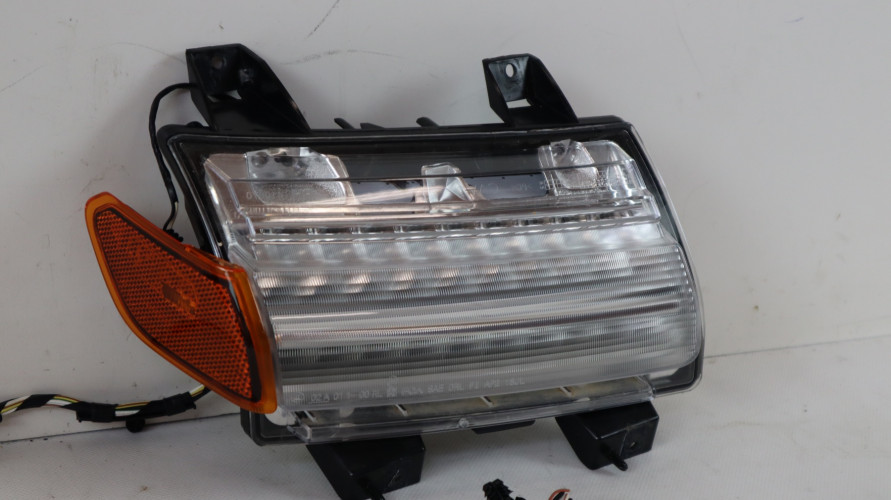 JEEP WRANGLER JL 18- HALOGEN LAMPA PRZECIWMGIELNA PRAWA 55112884AG