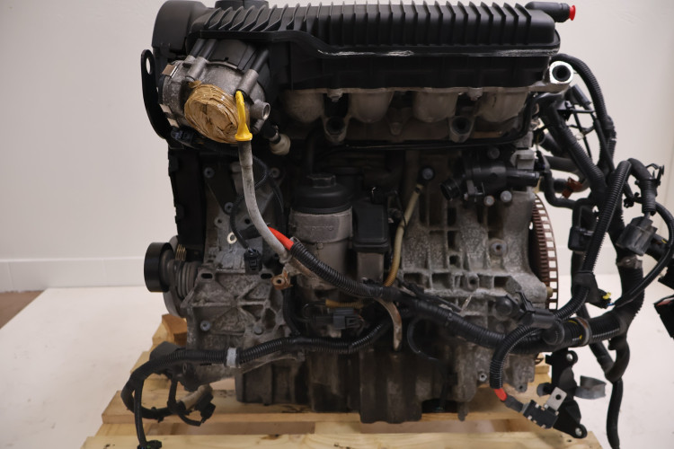 VOLVO V70 2.5 T SILNIK B5254T