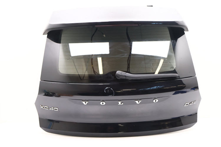 VOLVO XC40 KLAPA BAGAŻNIKA 717