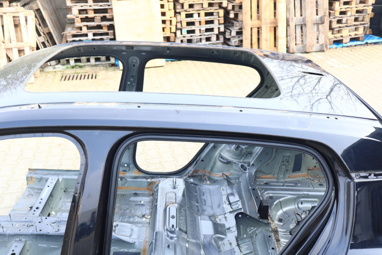 VOLVO XC40 DACH