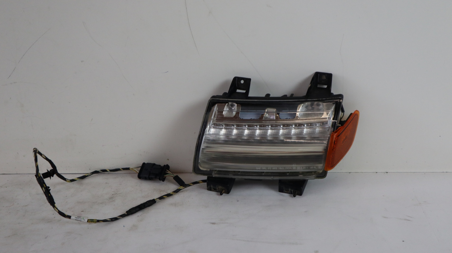 JEEP WRANGLER JL 18- HALOGEN LAMPA PRZECIWMGIELNA LEWA