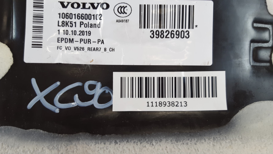 VOLVO XC90 II WYKŁADZINA DYWAN PODŁOGA TYŁ 39826903