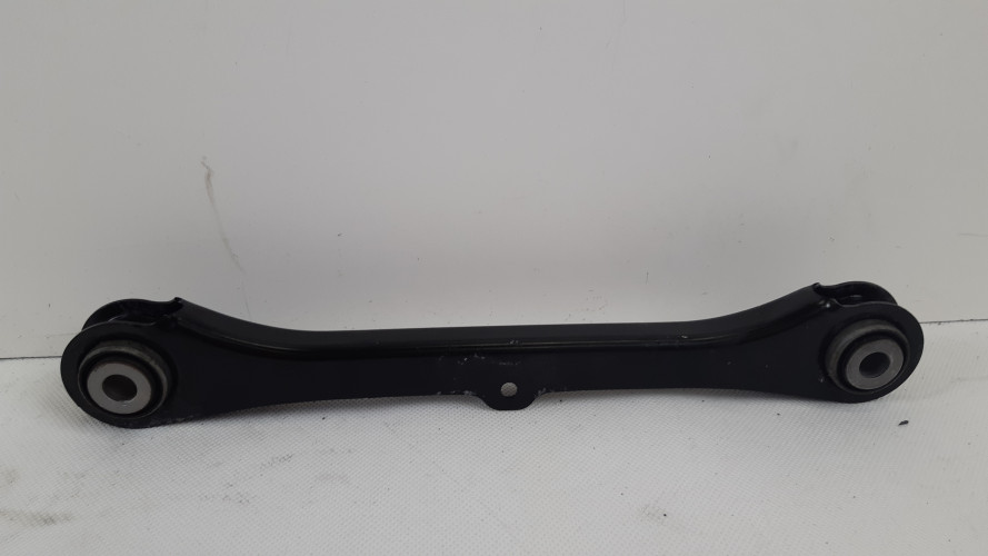 VOLVO XC40 WAHACZ TYŁ 32221140