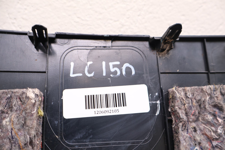 TOYOTA LAND CRUISER 150 BOCZEK BAGAŻNIKA LEWY 64730-60010, 64730-60020