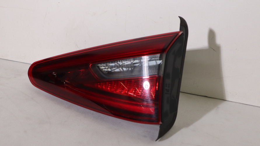 ALFA ROMEO STELVIO LAMPA PRAWA TYŁ 505531800