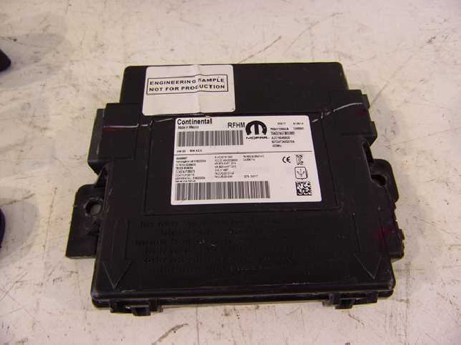 JEEP COMPASS II 2.0 MTJ 17- KOMPUTER KLUCZYK BSI 68394514AA 68409791AA 52068663