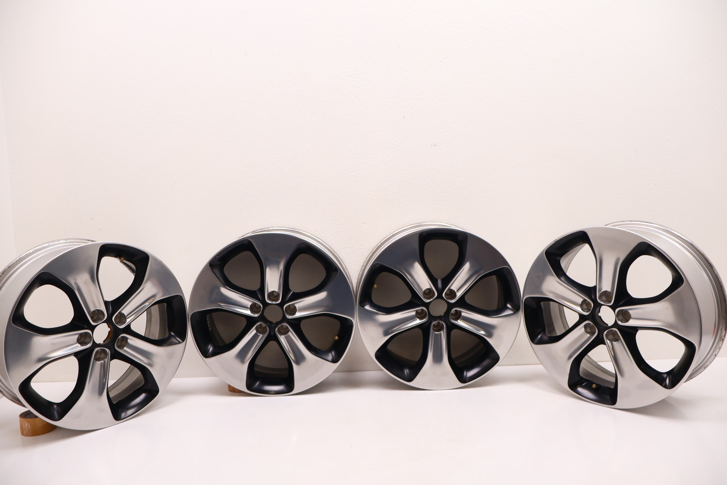 JEEP COMPASS II 17- FELGI ALUMINIOWE 17X6.5 ET40