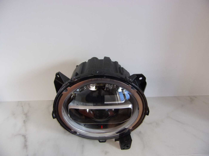 JEEP WRANGLER JL 18- LAMPA PRAWA PRZÓD 3 PIN 55112882AD