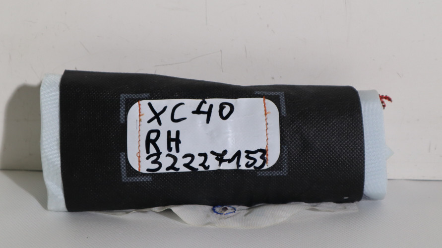 VOLVO XC40 AIRBAG FOTELA PRAWY 32227153