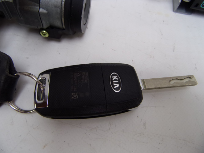 KIA RIO IV 1.2 17- KOMPUTER STACYJKA BSI 4D6810-1000 39117-03415 91950-H8520