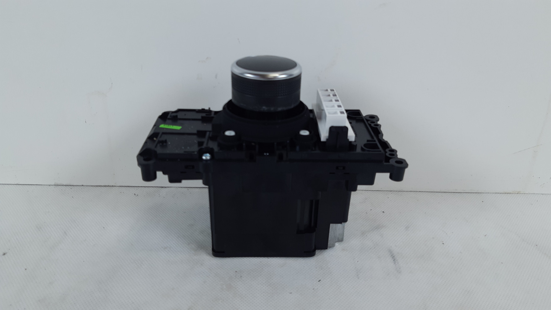 RANGE ROVER VELAR L560 PRZEŁĄCZNIK PANEL ZMIANY BIEGÓW HPLA-14C559-CA