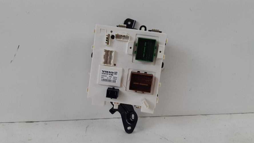 VOLVO XC40 MODUŁ KOMFORTU 32268108