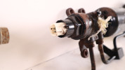 TOYOTA LAND CRUISER 200 4.5 V8 SFERA GRUSZKA ZAWIESZENIE HYDRAULICZNE PRAWE 49010-60010