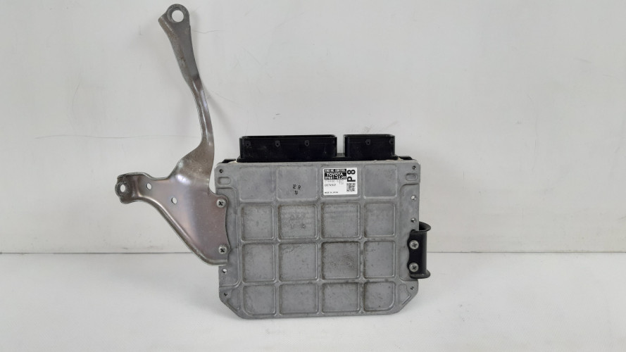 TOYOTA RAV4 IV 2.0 D4D KOMPUTER SILNIKA 89661-42J40
