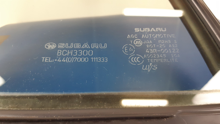 SUBARU XV 11-  SZYBA DRZWI LEWA TYŁ
