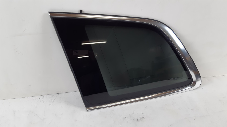 VOLVO XC90 II SZYBA KAROSERYJNA LEWA TYŁ