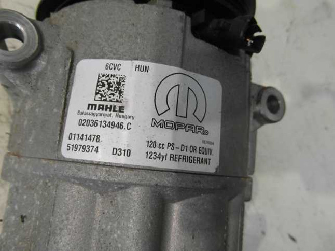 JEEP COMPASS II 1.4 MTA 17-  SPRĘŻARKA KLIMATYZACJI 51979374
