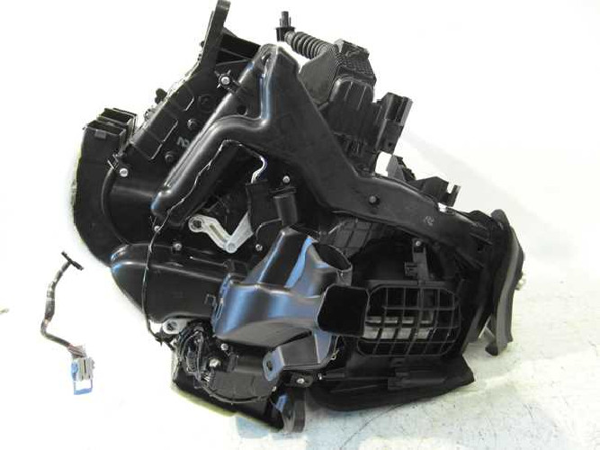 JEEP CHEROKEE KL LIFT 2.2 MTJ 19-  NAGRZEWNICA 68267042AA