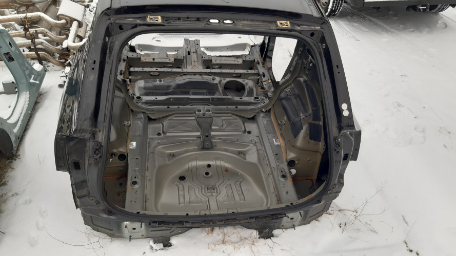 VOLVO XC90 II ĆWIARTKA KAROSERIA TYŁ BŁOTNIK PRAWY LEWY 487-46