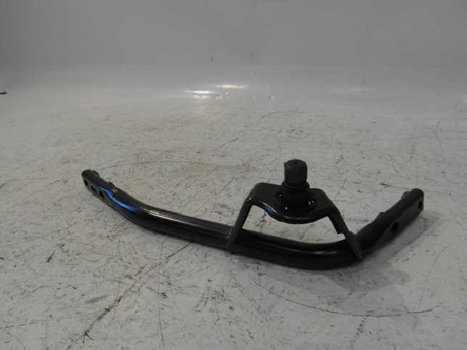 JEEP CHEROKEE KL 19- WZMOCNIENIE PASA PRZEDNIEGO PRAWE 68288334AA
